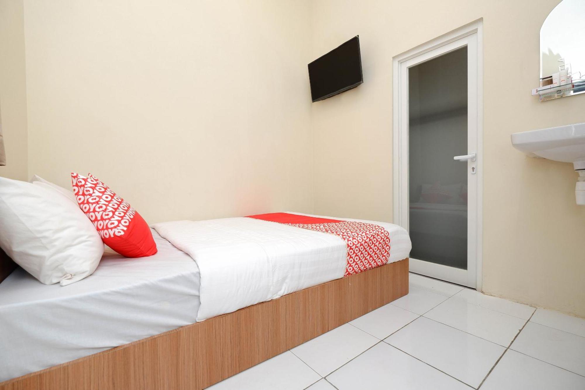 Unta Residence Semarang Exterior foto